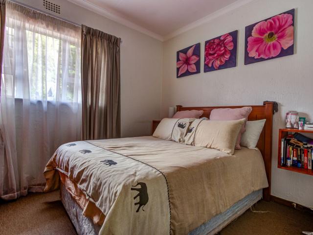 House for sale in Farrarmere, Ekurhuleni