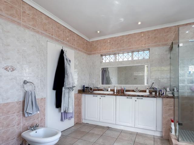 House for sale in Gauteng
