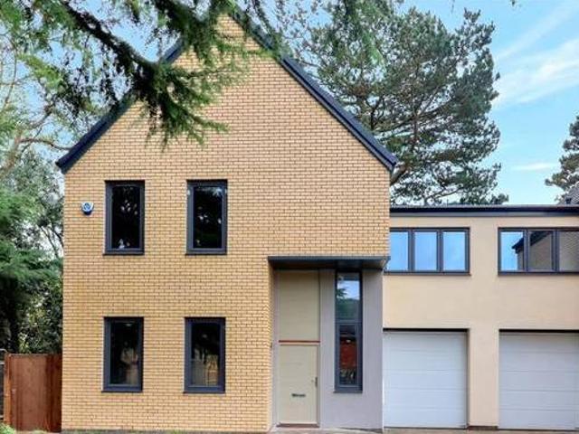 House for sale in Hertfordshire