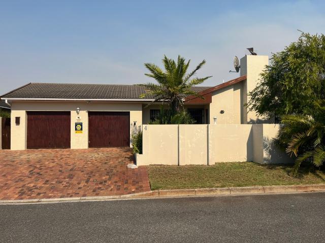 House for sale in Table View, Cape Town