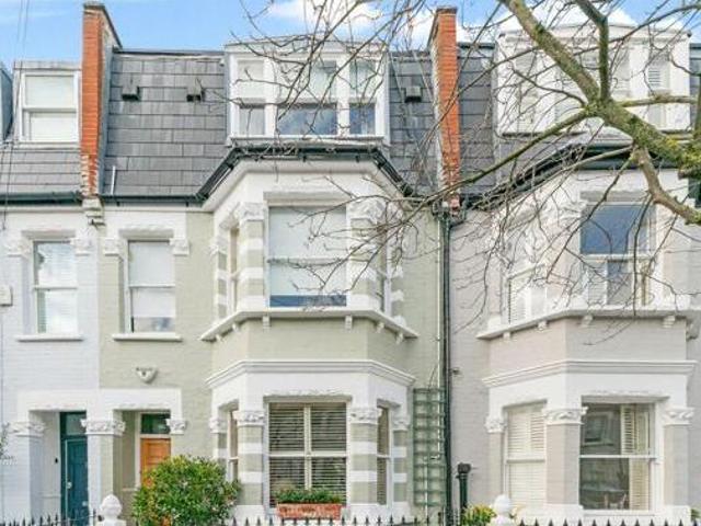 House for sale in Lyons, Greater London