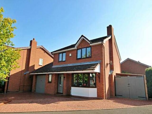House for sale in Kettlebrook, Staffordshire
