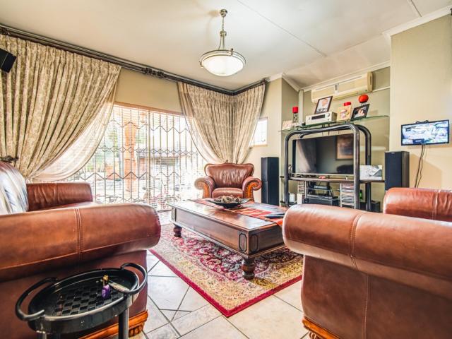 House for sale in Glenmarais, Ekurhuleni