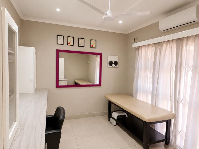 House for sale in Durban North, Kwazulu-natal