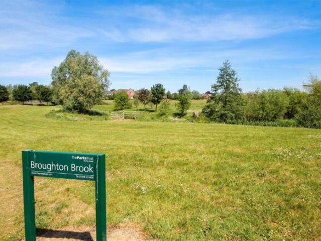 House for sale in Gloucester, Gloucestershire
