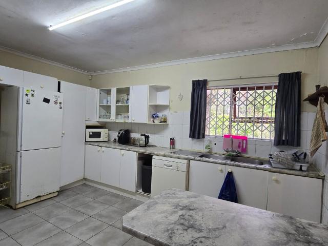 House for sale in Beachview, Eastern Cape