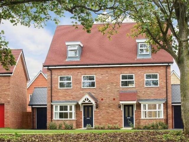 House for sale in Chipping Hill, Essex