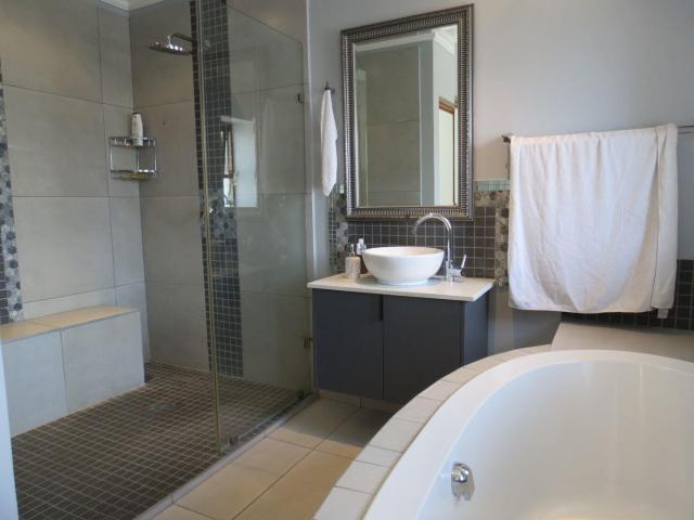 House for sale in Edenvale