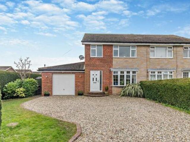 House for sale in Harrogate, North Yorkshire