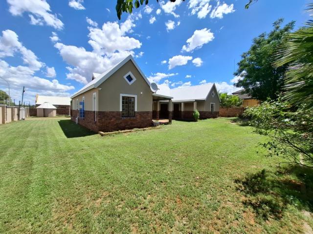 House for sale in Frances Baard, Northern Cape