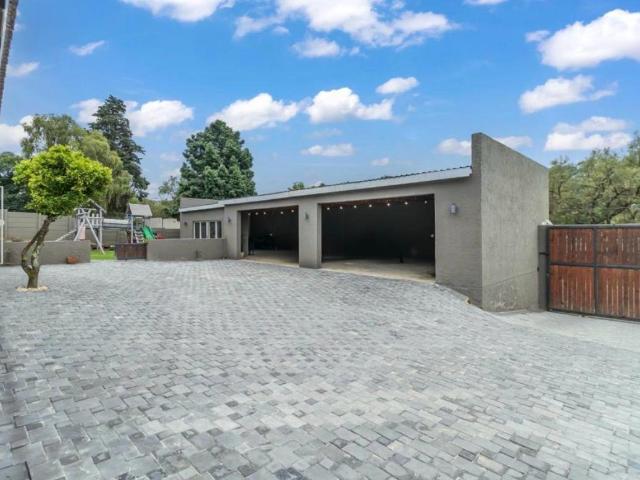 House for sale in Nooitgedacht, Gauteng