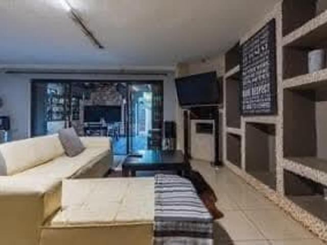 House for sale in Nooitgedacht, Gauteng
