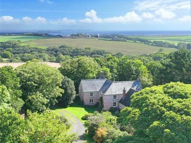 House for sale in Helston, Cornwall
