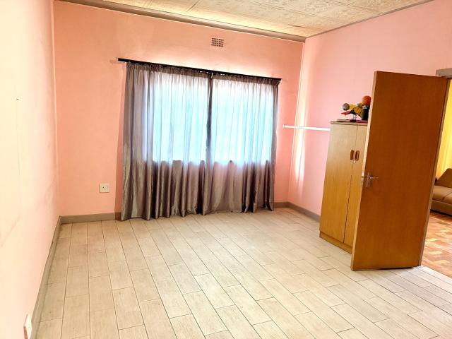 House for sale in Vosloorus, Gauteng