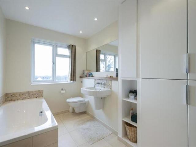 House for sale in Wimbledon, Greater London
