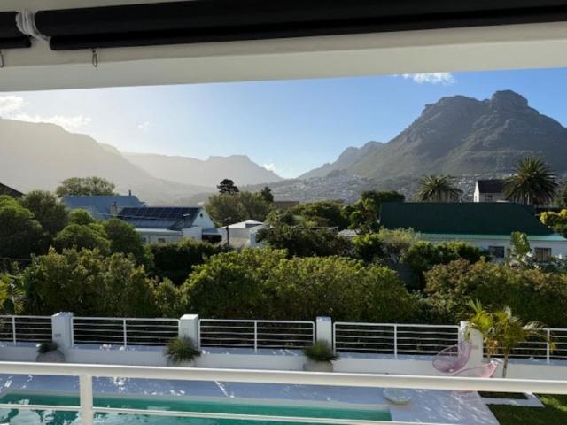 House for sale in Hout Bay, Western Cape