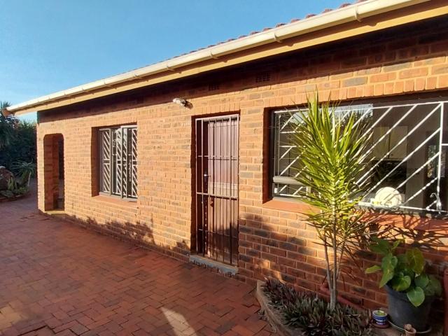 House for sale in Ugu District Municipality, Kwazulu-natal