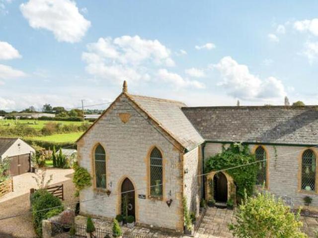 House for sale in Ilminster, Somerset