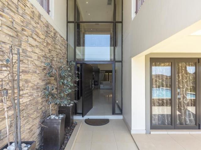 House for sale in Umhlanga, Kwazulu-natal