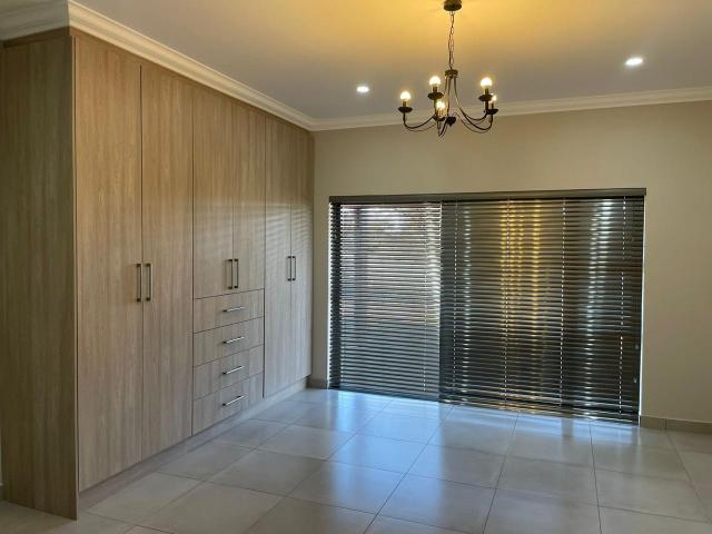 House for sale in Kgalagadi, Northern Cape