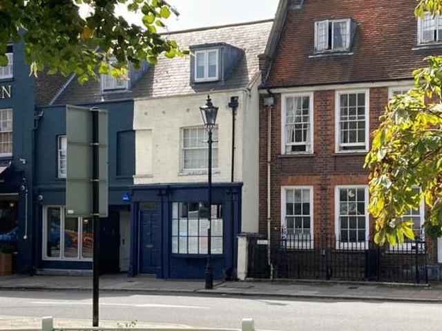 House for sale in Brentford End, Greater London