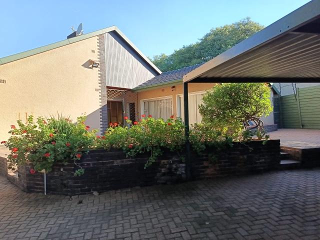 House for sale in Vosloorus, Gauteng