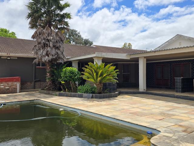 House for sale in King Williams Town, Eastern Cape