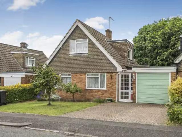 House for sale in Waddon, Purley