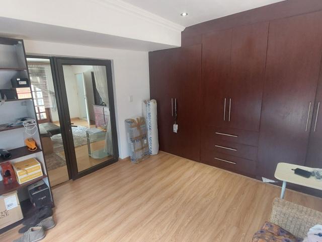 House for sale in Olievenhoutbos, Gauteng