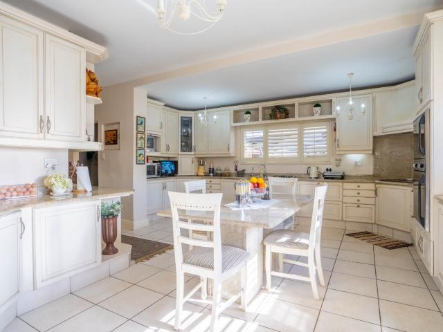 House for sale in Durban North, Kwazulu-natal