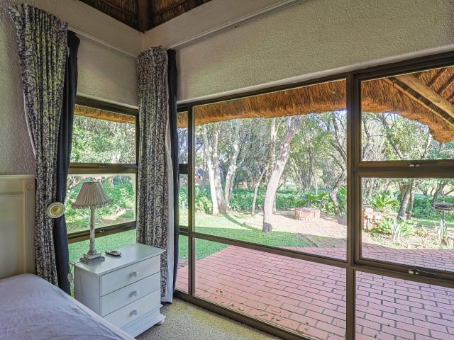 House for sale in Hartbeespoort Dam Nature Reserve, North West