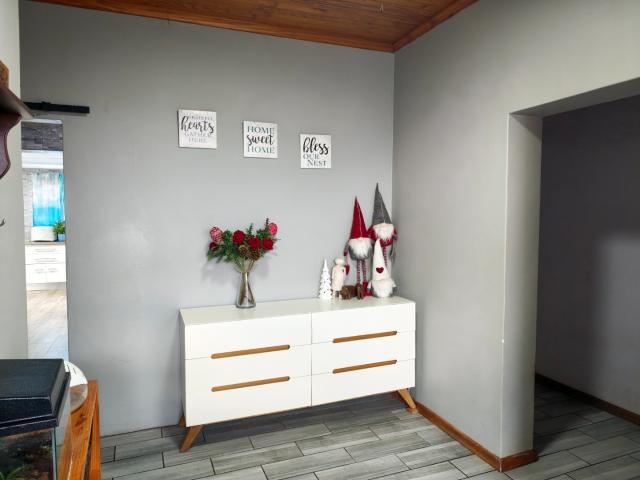 House for sale in Panorama, Western Cape