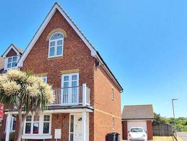 House for sale in Lee-on-the-Solent, Middlecroft