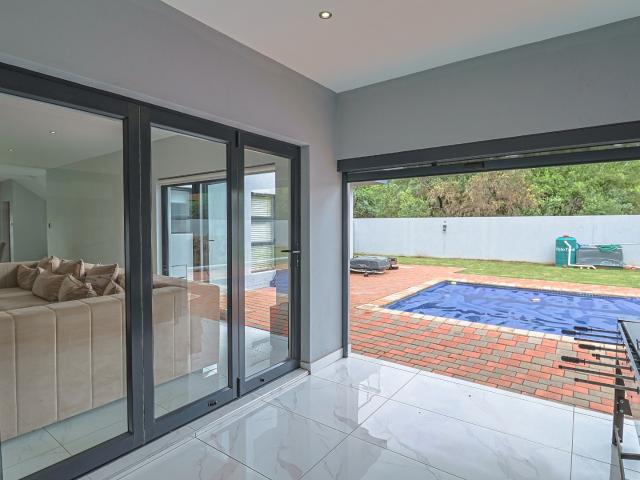 House for sale in Hartbeespoort Dam Nature Reserve, North West