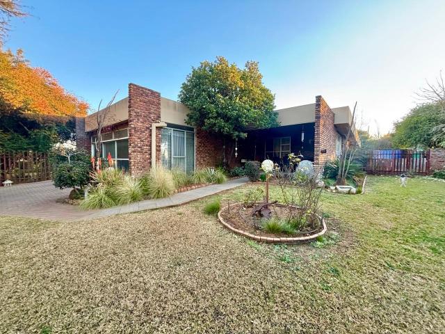 House for sale in Ditsobotla, North West