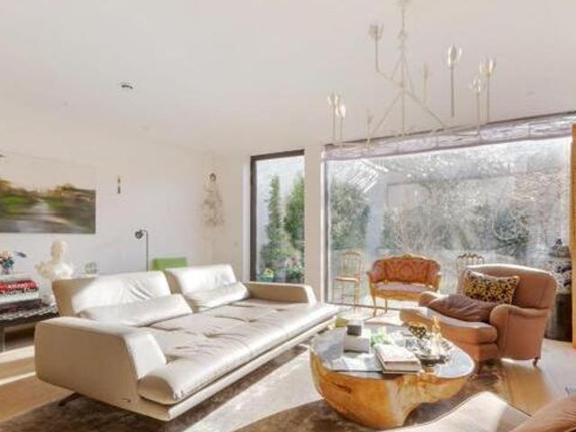 House for sale in Lyons, Greater London