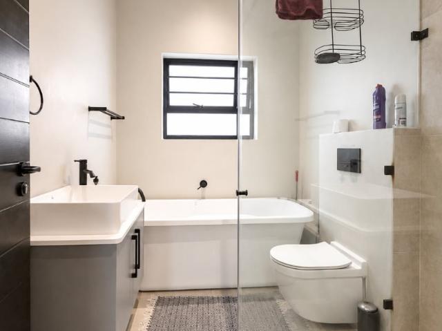 House for sale in Port Elizabeth, Eastern Cape