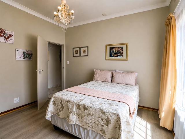 House for sale in Waterkloof, Gauteng
