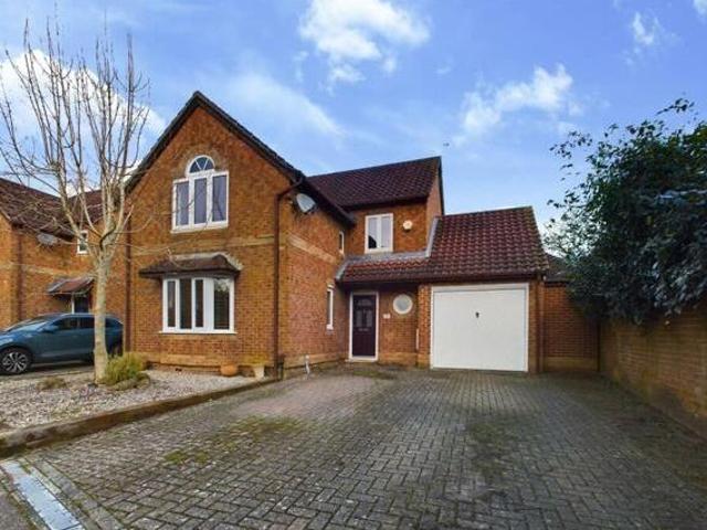 House for sale in Surrey