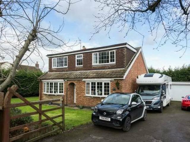 House for sale in Holystone, North Tyneside