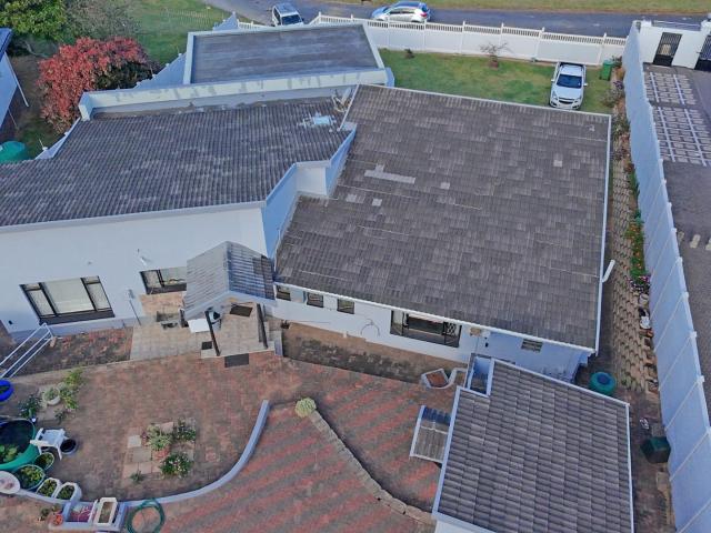 House for sale in Ugu District Municipality, Kwazulu-natal