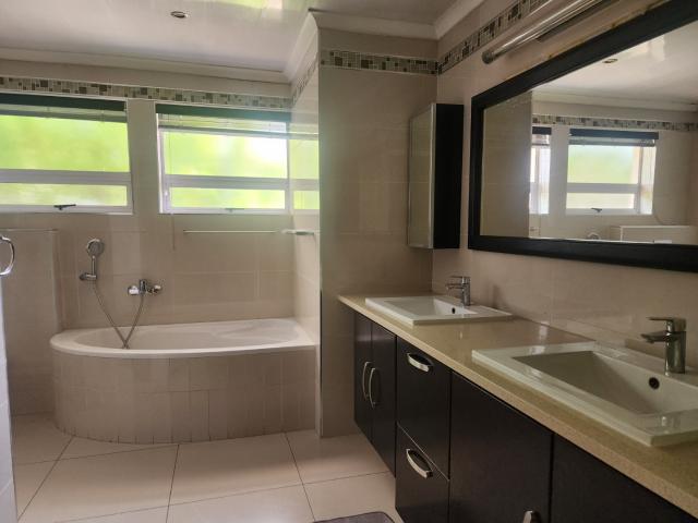 House for sale in Dr Kenneth Kaunda, North West