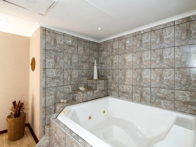 House for sale in Edenvale