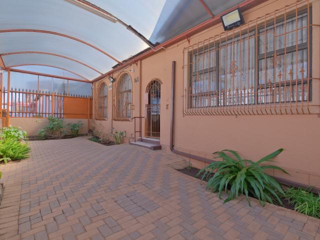 House for sale in Vosloorus, Gauteng