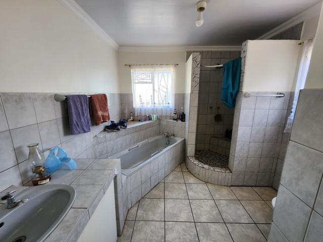 House for sale in Dr Kenneth Kaunda, North West