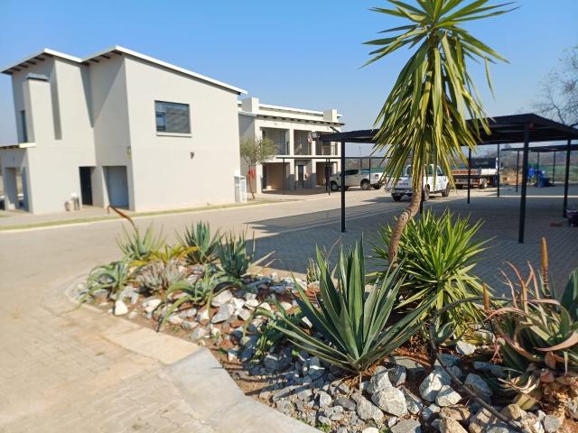 House for sale in Hartbeespoort Dam Nature Reserve, North West