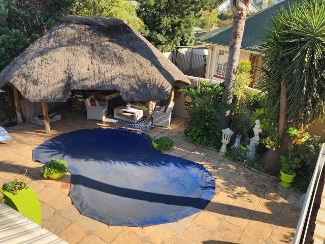 House for sale in Hartbeespoort Dam Nature Reserve, North West