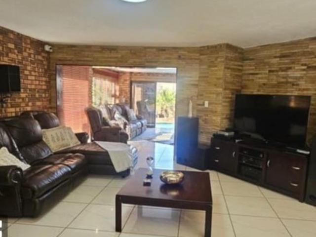 House for sale in Ekurhuleni, Gauteng