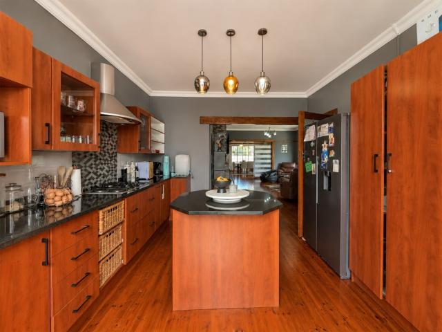 House for sale in Port Elizabeth, Eastern Cape