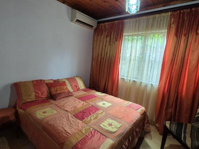 House for sale in Chatsworth, Kwazulu-natal